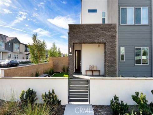 113 Junco , Irvine, CA