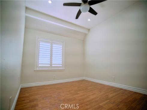 10 Raleigh , Irvine, CA