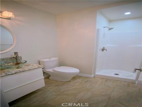 10 Raleigh , Irvine, CA