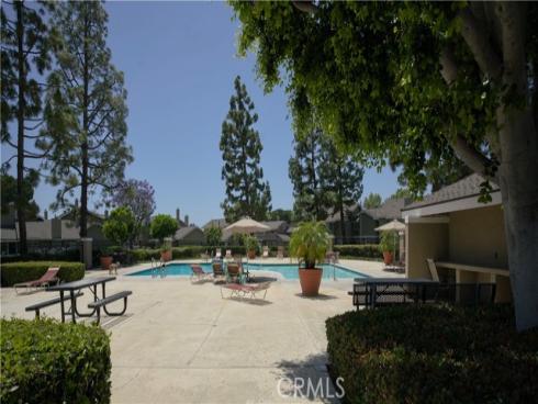 10 Raleigh , Irvine, CA