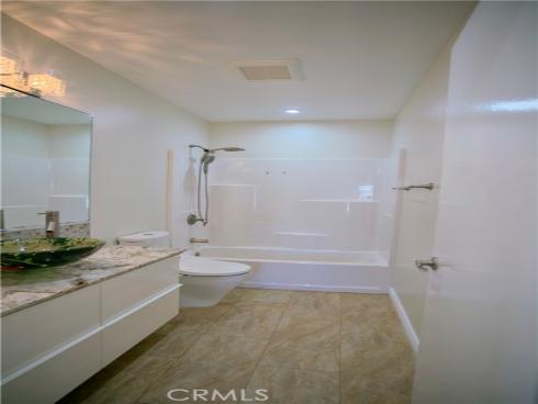 10 Raleigh , Irvine, CA