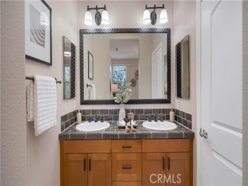 23 Crosspointe , Irvine, CA