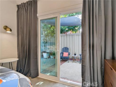 1 Summerfield 59 , Irvine, CA