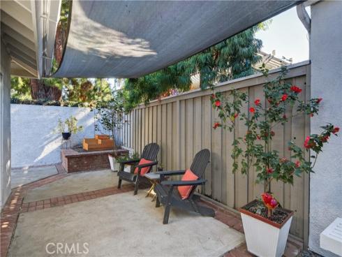 1 Summerfield 59 , Irvine, CA