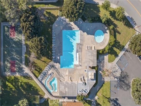 1 Summerfield 59 , Irvine, CA