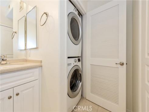 3261 Watermarke , Irvine, CA