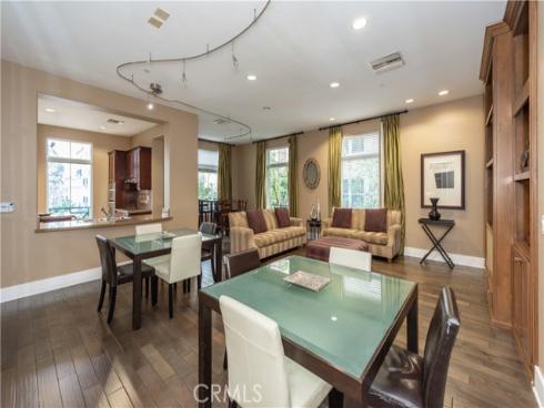 3261 Watermarke , Irvine, CA