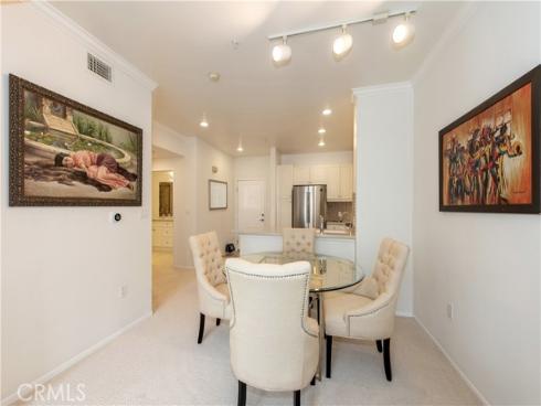 3261 Watermarke , Irvine, CA