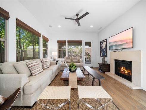 105 Newall , Irvine, CA