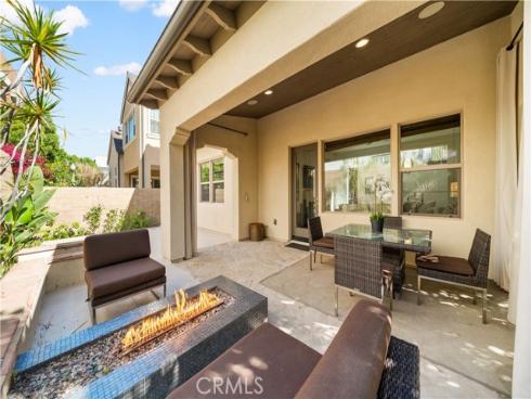 105 Newall , Irvine, CA