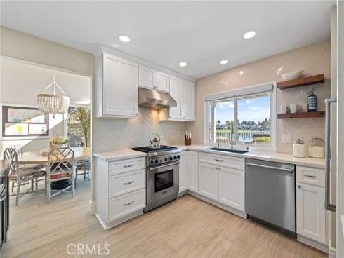 4 Rushingwind 7 , Irvine, CA