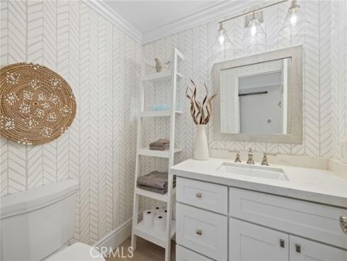 4 Rushingwind 7 , Irvine, CA