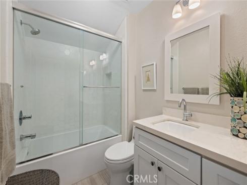 4 Rushingwind 7 , Irvine, CA