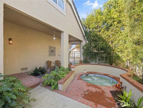 4 Rushingwind 7 , Irvine, CA