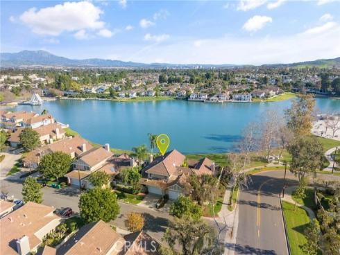 4 Rushingwind 7 , Irvine, CA