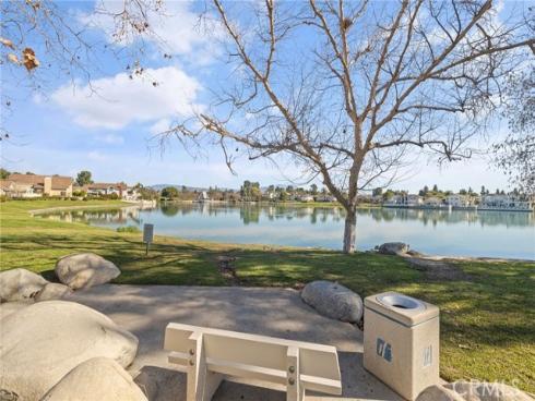 4 Rushingwind 7 , Irvine, CA