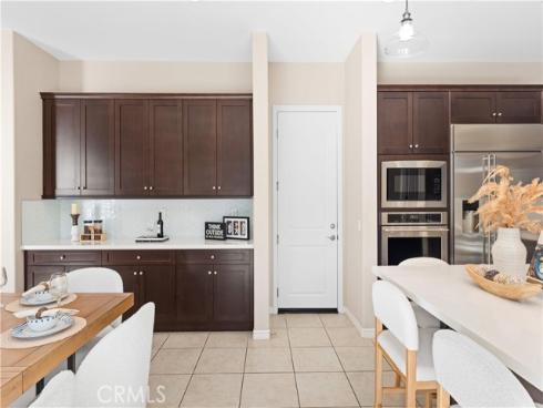 172 Newall , Irvine, CA