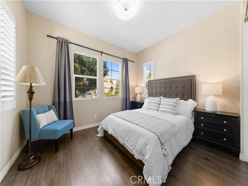 172 Newall , Irvine, CA