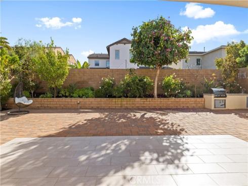 172 Newall , Irvine, CA