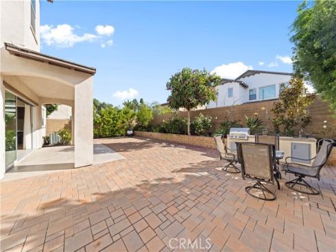 172 Newall , Irvine, CA