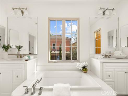 75 Lupari , Irvine, CA