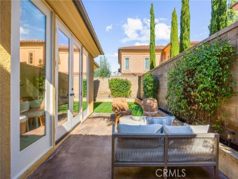 75 Lupari , Irvine, CA