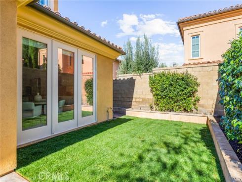 75 Lupari , Irvine, CA