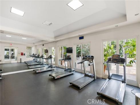 2233 Martin 311 , Irvine, CA