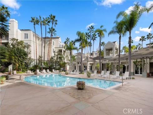 2233 Martin 311 , Irvine, CA