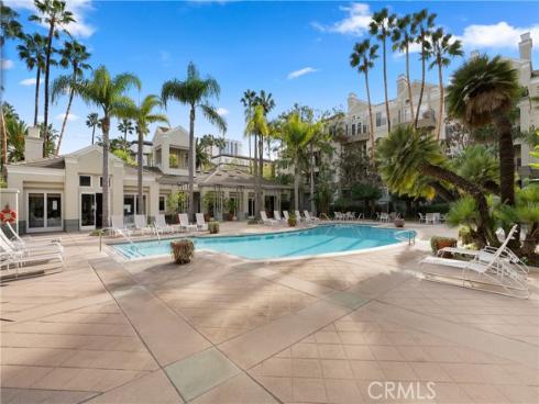 2233 Martin 311 , Irvine, CA