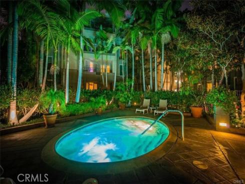 2233 Martin 311 , Irvine, CA