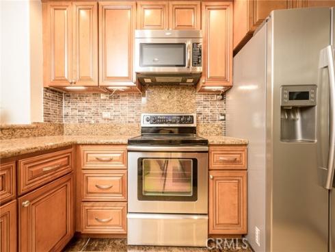 2233 Martin 311 , Irvine, CA