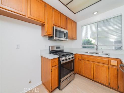 527  Springbrook  , Irvine, CA