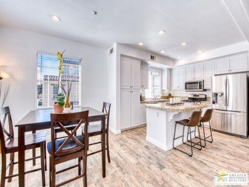 50 Vintage , Irvine, CA