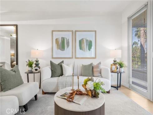 2233 Martin 204 , Irvine, CA