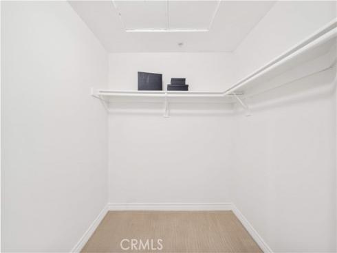 2233 Martin 204 , Irvine, CA