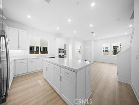 265 shoveler , Irvine, CA