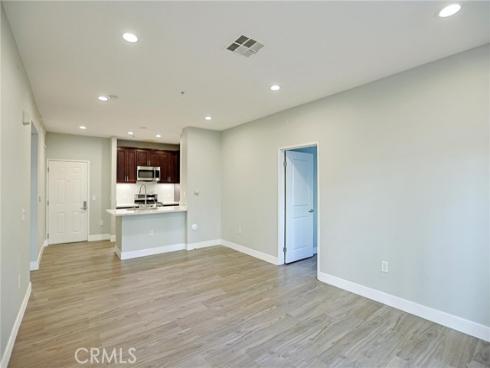 2134 Scholarship , Irvine, CA