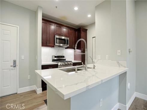 2134 Scholarship , Irvine, CA