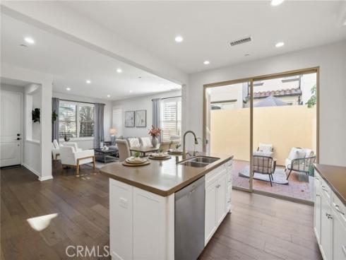 148 Velvet Flower , Irvine, CA