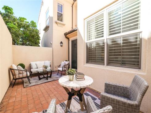 148 Velvet Flower , Irvine, CA