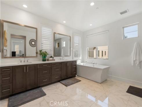 84 Rockinghorse , Irvine, CA