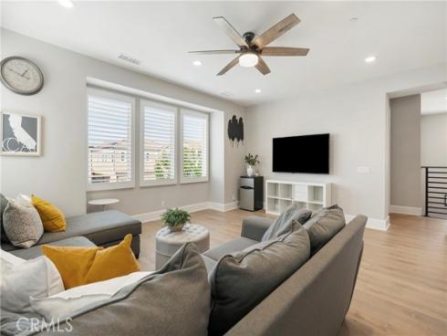 84 Rockinghorse , Irvine, CA