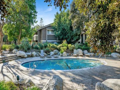 239 Streamwood , Irvine, CA