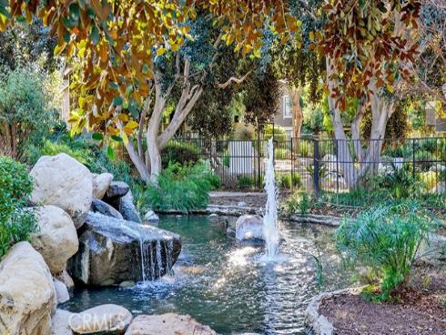 239 Streamwood , Irvine, CA