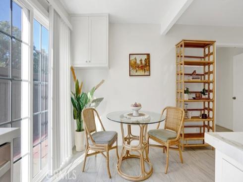 239 Streamwood , Irvine, CA