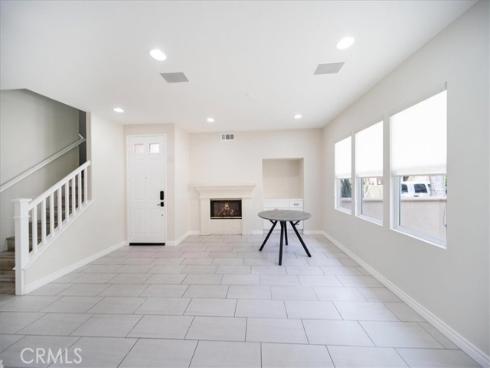 107  Sapphire  34 , Irvine, CA