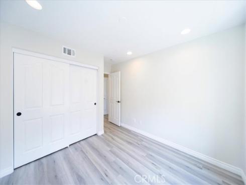 107  Sapphire  34 , Irvine, CA