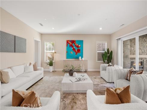 73 Cartwheel , Irvine, CA