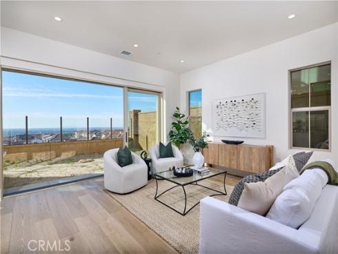 109 Oakstone , Irvine, CA